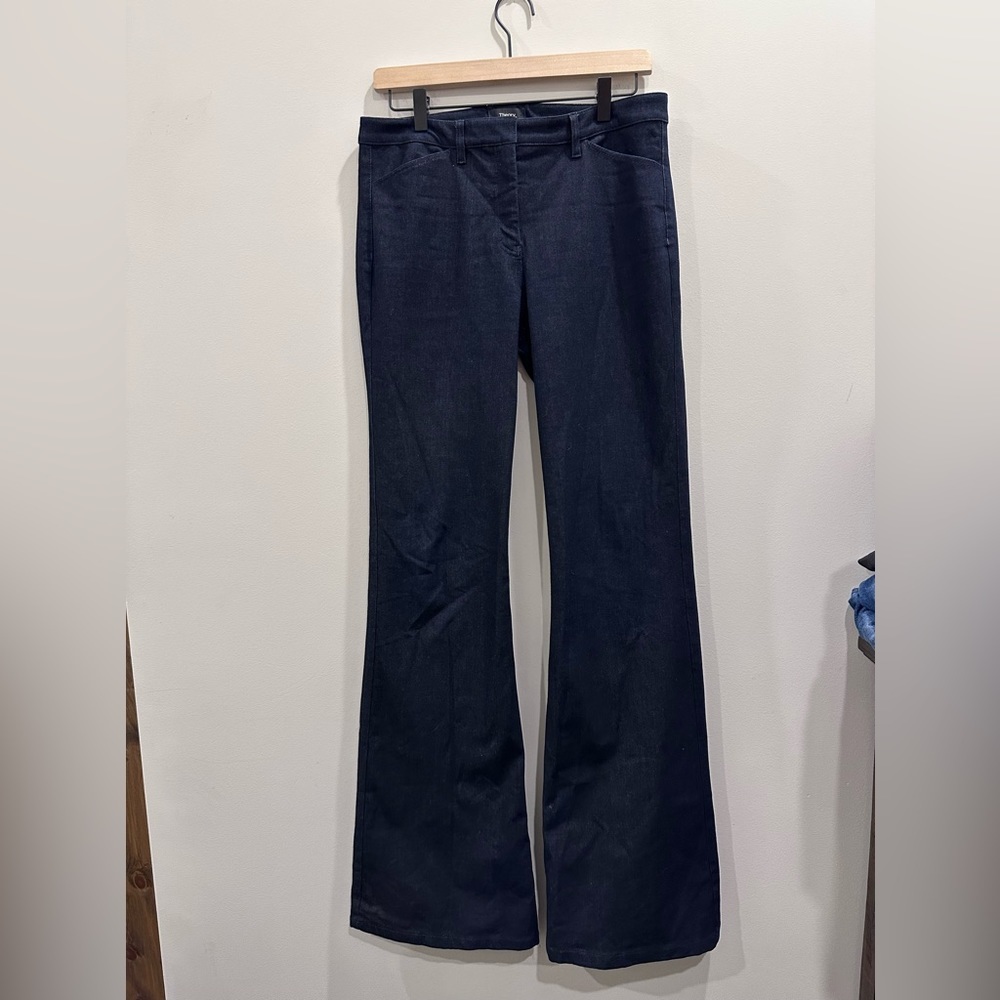 Theory Flare Pull On Jeans (size 6)